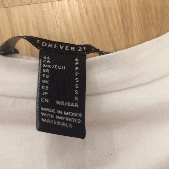 White Forever 21 LA coordinates tee - Picture 4 of 4